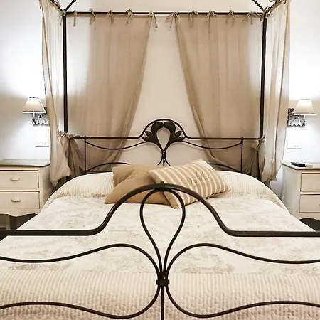 エール＆ニキズ ホーム ローマ