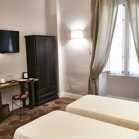 エール＆ニキズ ホーム