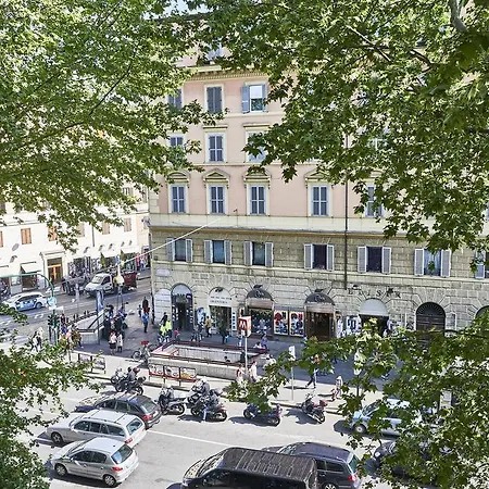 エール＆ニキズ ホーム ローマ