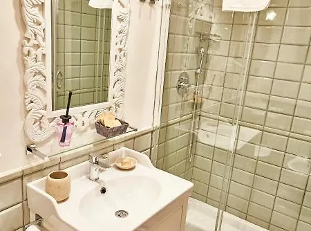 エール＆ニキズ ホーム 4*